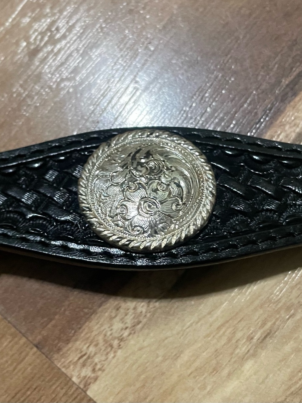 Nocona Womens Black Leather Western Belt with Silver Conchos & Whipstitch - Picture 6 of 14